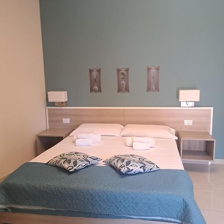 Costa Apartment Napoli Bagian luar foto