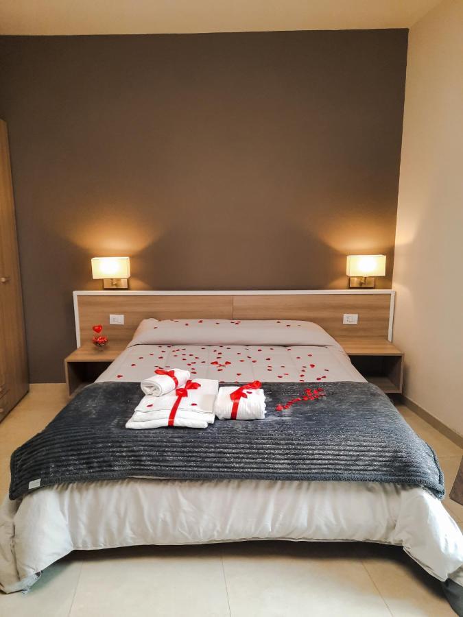 Costa Apartment Napoli Bagian luar foto