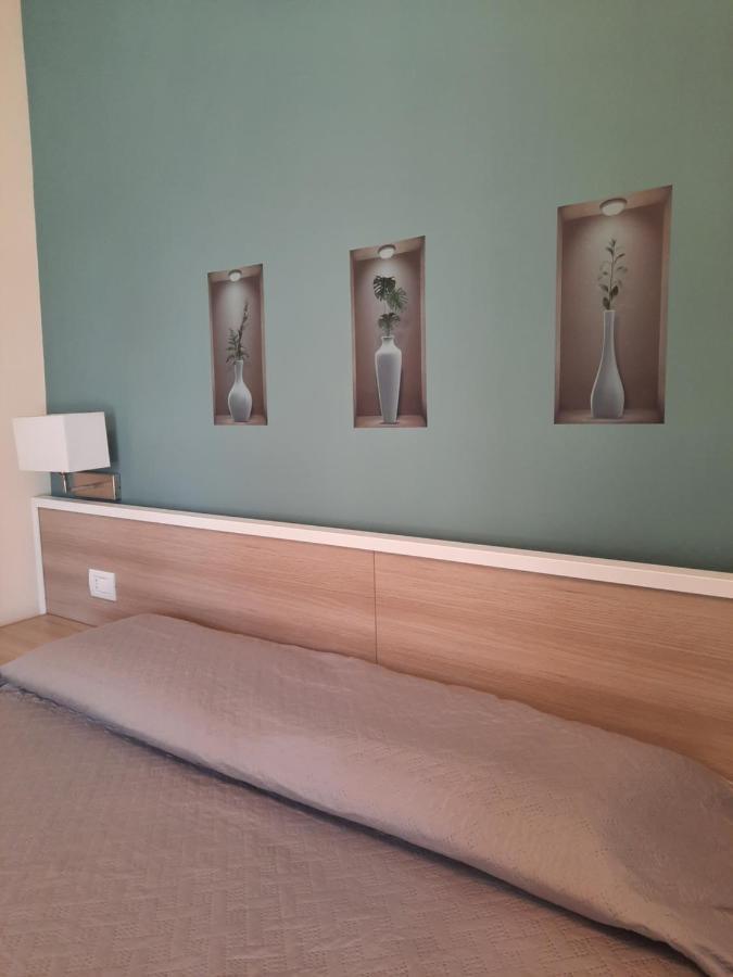 Costa Apartment Napoli Bagian luar foto
